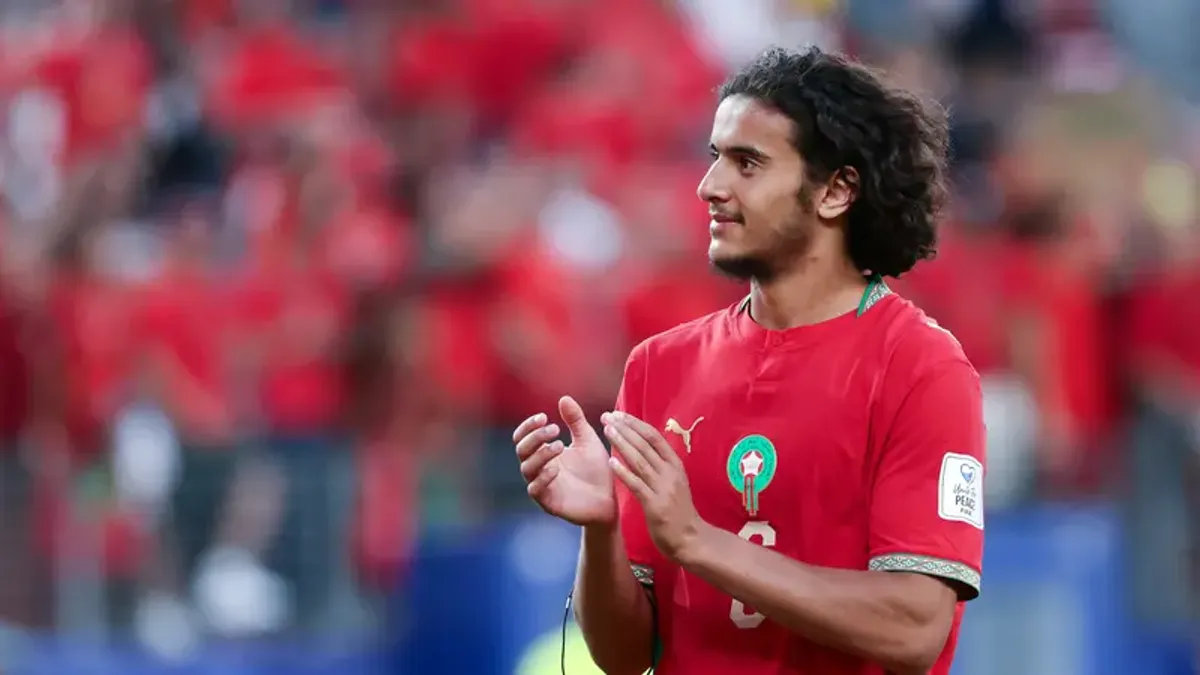 Manchester City Hampir Selesaikan Transfer Ayyoub Bouaddi dari Lille