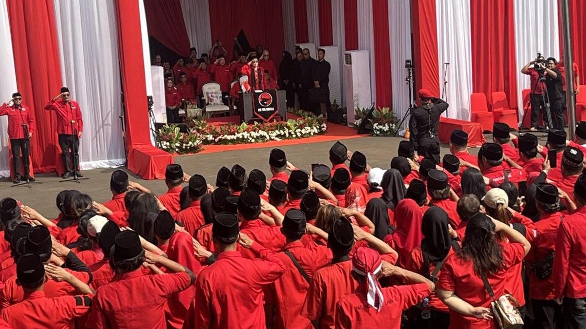 Megawati Pimpin Upacara HUT ke-81 RI di Sekolah Partai PDIP Jakarta Selatan