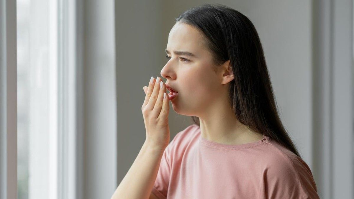 Diet Terlalu Ketat Picu Bau Mulut dan Kekurangan Zat Gizi