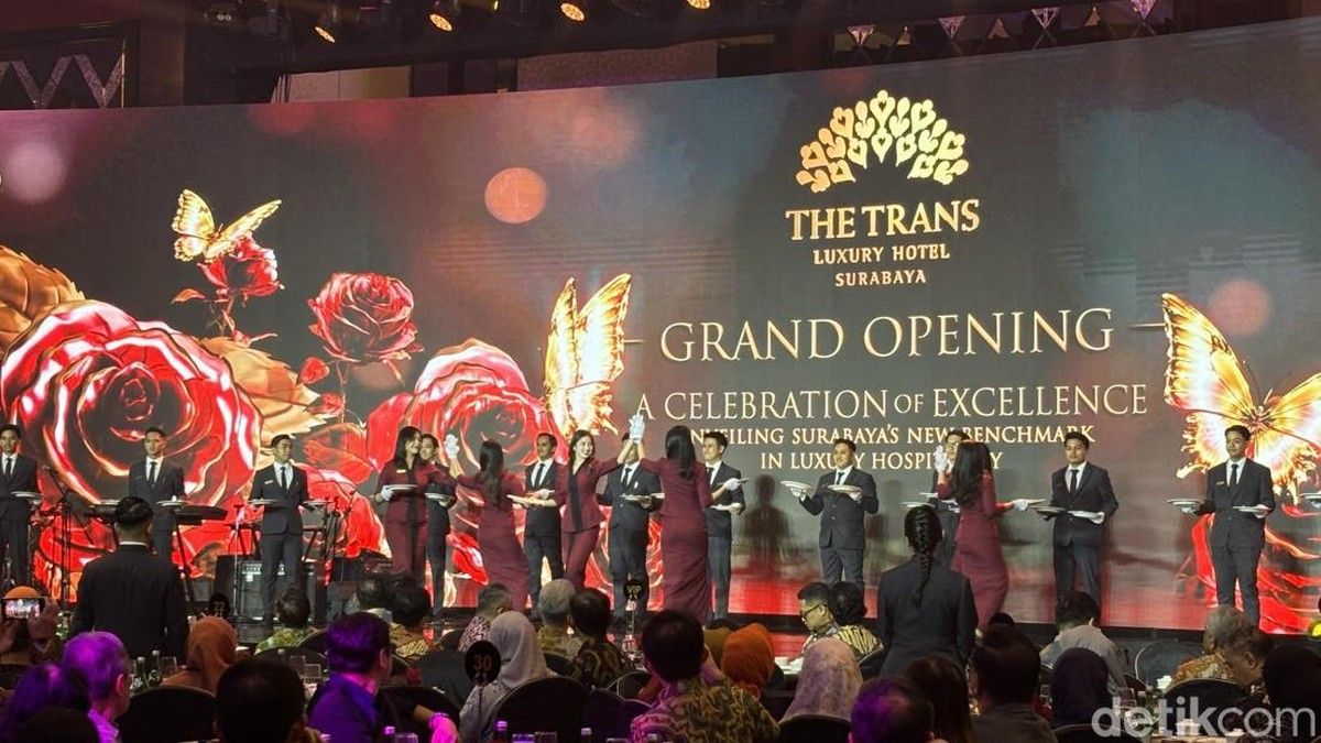 The Trans Luxury Hotel Surabaya Resmi Dibuka dengan Sajian Mewah