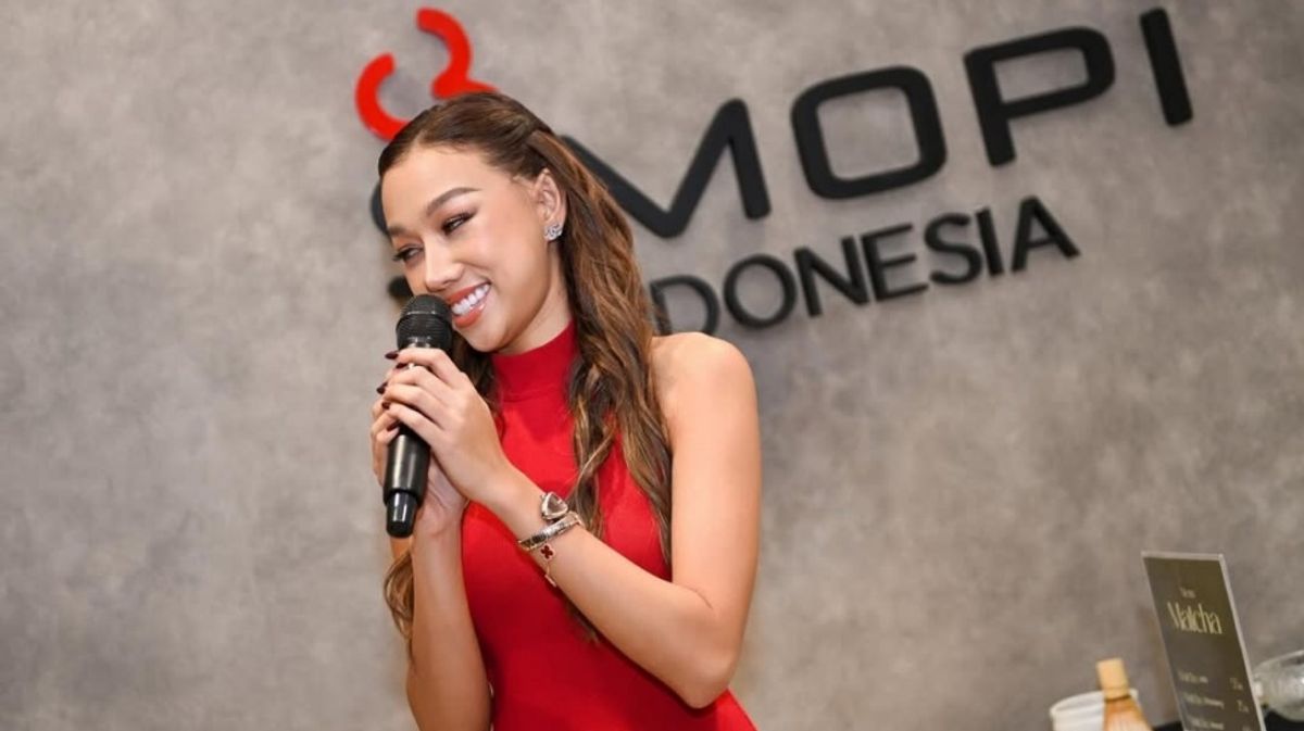 Putry Poyz Resmikan Smopi Experience Store di Tebet Jakarta