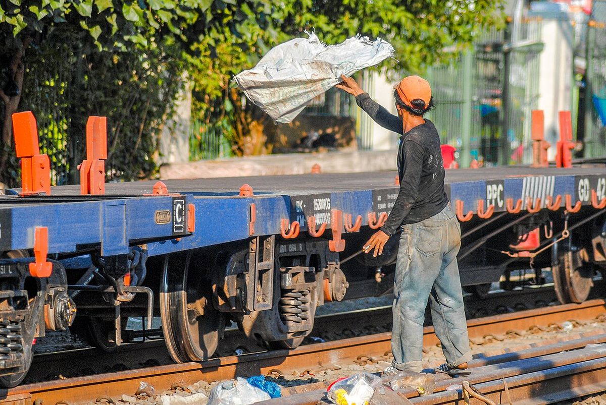 Masalah Sosial Guncang Kesejahteraan Masyarakat Indonesia Saat Ini