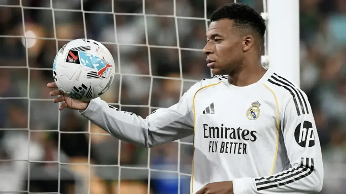 Samuel Eto’o Prediksi Kylian Mbappe Kuasai Ballon d’Or Pasca Era Messi-Ronaldo