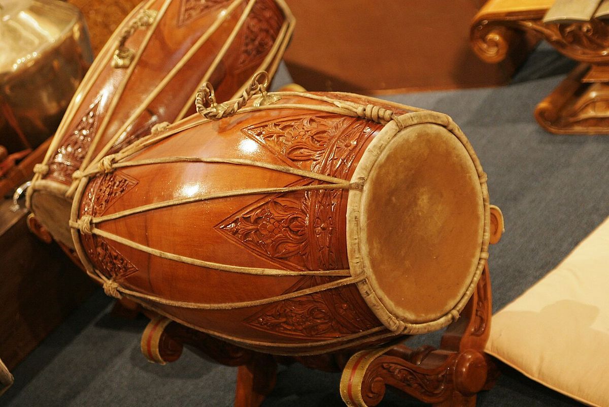 Instrumen Musik yang Dibunyikan dengan Cara Dipukul Kecuali Ini