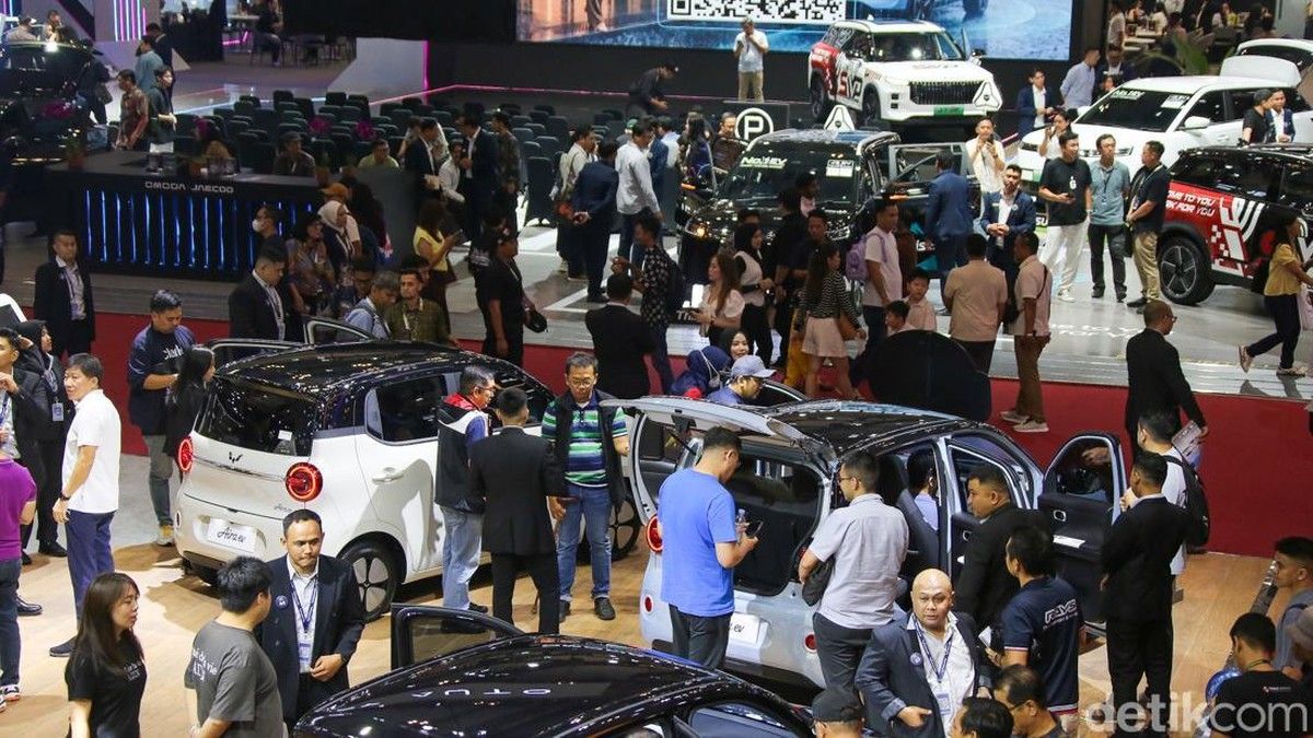 Daihatsu Gran Max Kuasai Pasar Mobil Terlaris Juli 2026 di Indonesia