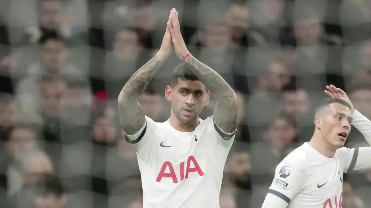 Cristian Romero Resmi Tinggalkan Tottenham untuk Atletico Madrid