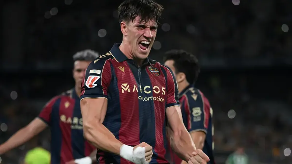 Real Madrid Rekrut Carlos Espi dari Levante dengan Klausal 25 Juta Euro