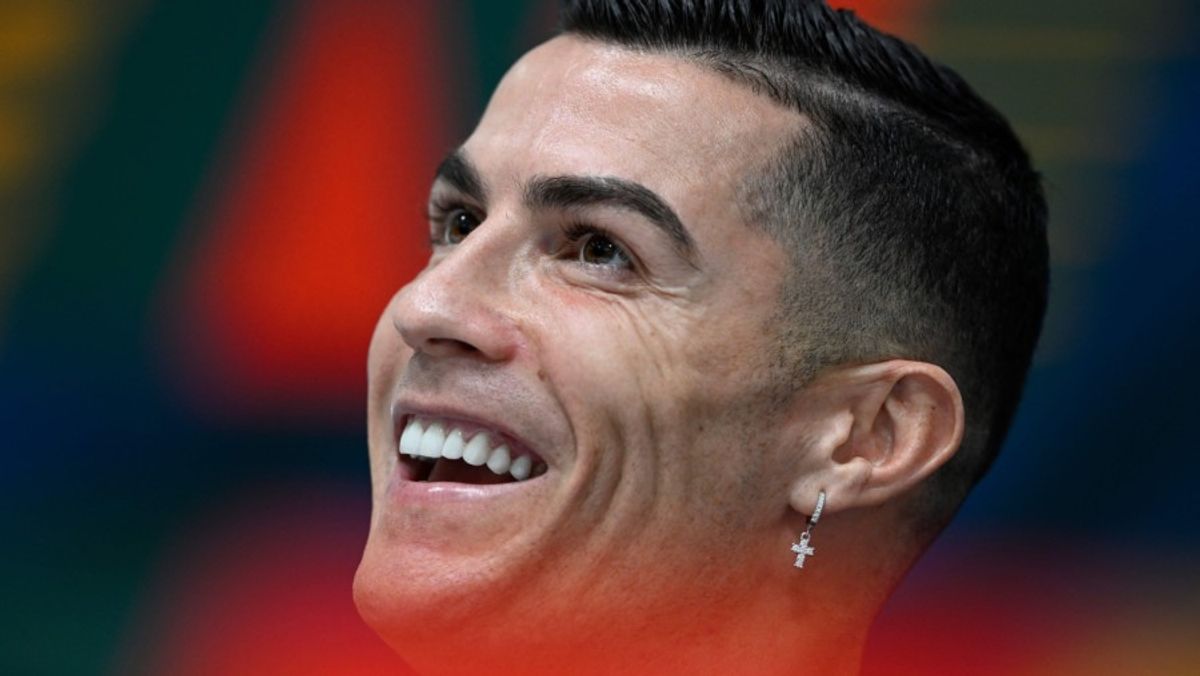Cristiano Ronaldo Resmi Menikah dengan Georgina Rodríguez di Portugal