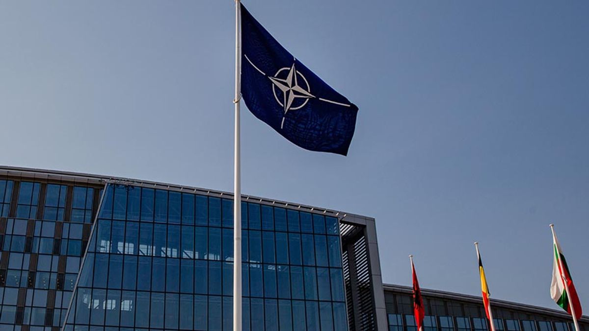 Jet Tempur NATO Tembak Jatuh Drone di Wilayah Udara Timur Latvia