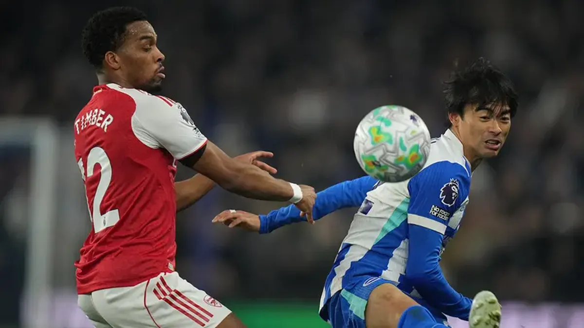 Arsenal Pulangkan Jurrien Timber untuk Rehabilitasi Jelang Liga Inggris 2026