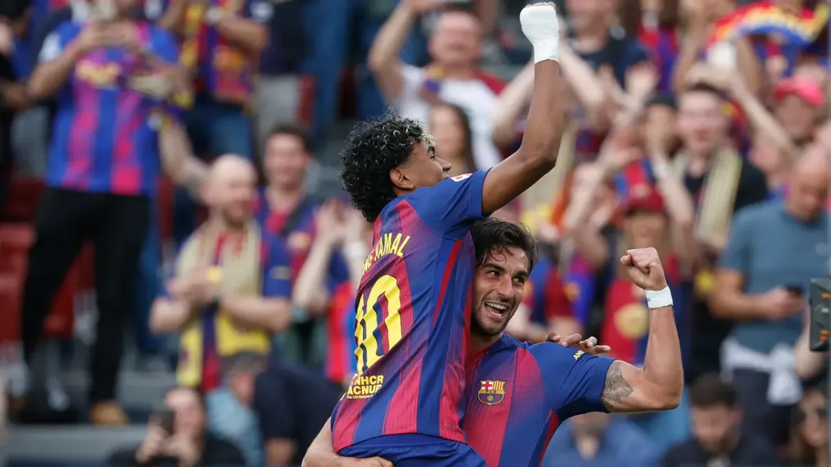 Barcelona Pertahankan Ferran Torres Meski Rumor Kepindahan ke PSG Meningkat