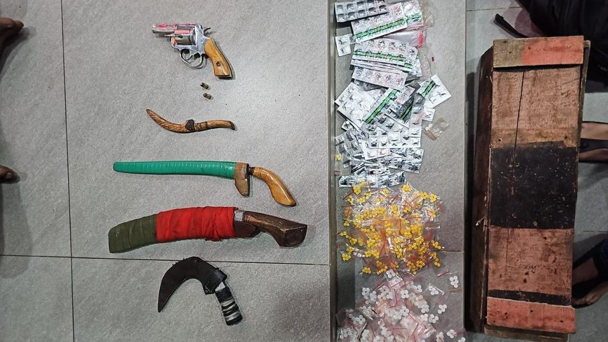 Polisi Tangkap Tiga Pengedar Obat Keras Ilegal di Bogor
