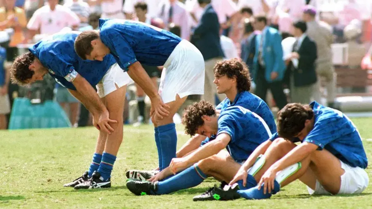 Paolo Maldini Beri Penghormatan pada Franco Baresi Legenda AC Milan