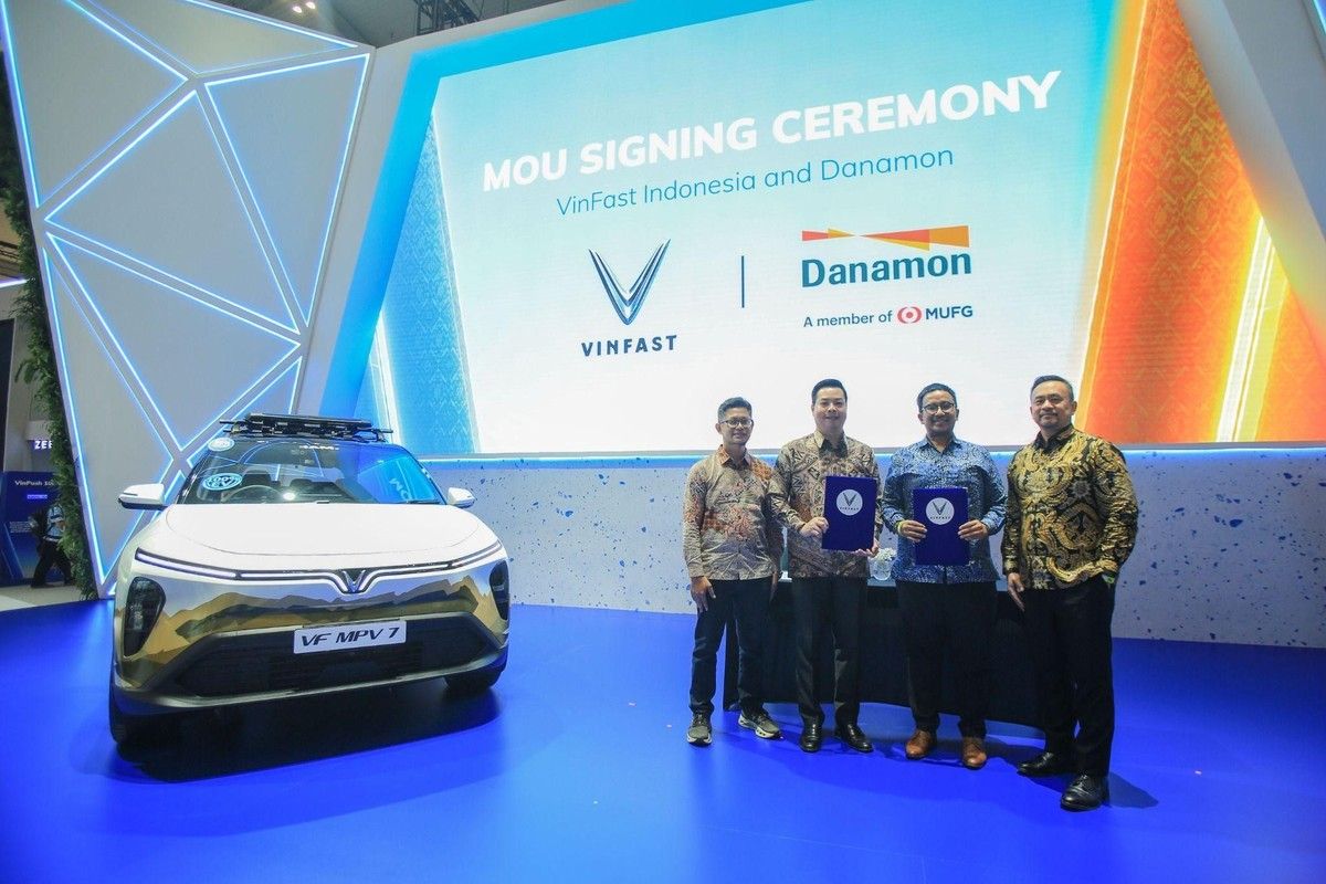 VinFast dan Danamon Jalin Kerja Sama Pembiayaan Dealer di Indonesia
