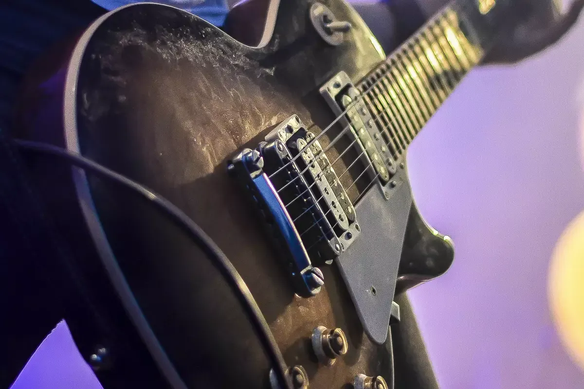 Mengenal Electrophone Alat Musik Listrik dan Cara Kerjanya 2026