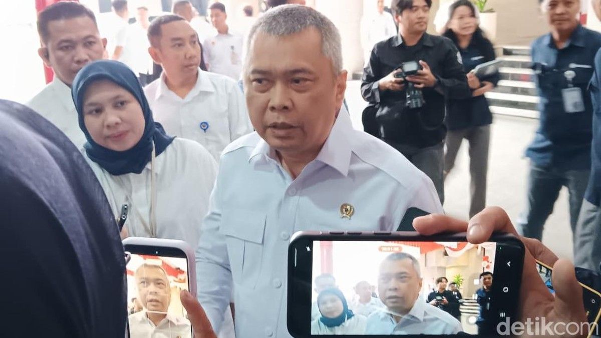Menhub Siapkan Sanksi Tegas Operator KM Mutiara Sentosa II Usai Kebakaran