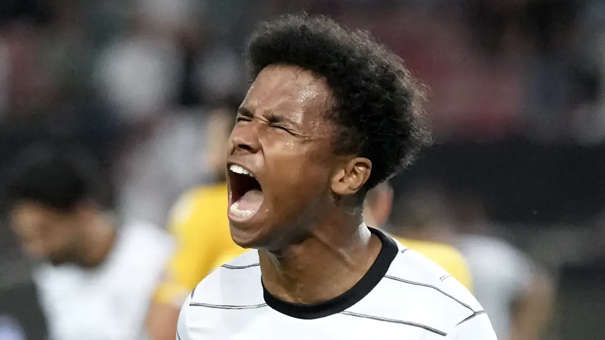 Karim Adeyemi Gabung Barcelona dan Siap Bersaing di Lini Depan
