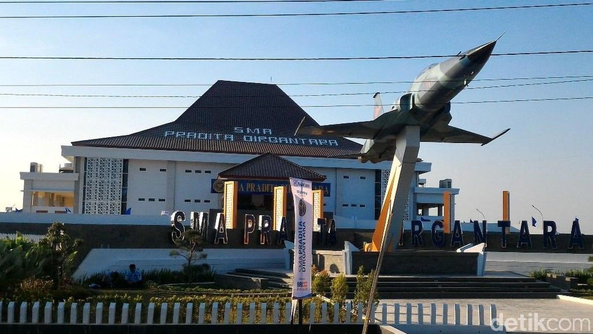 Syarat Nilai Rapor dan Jalur Seleksi Masuk SMA Pradita Dirgantara
