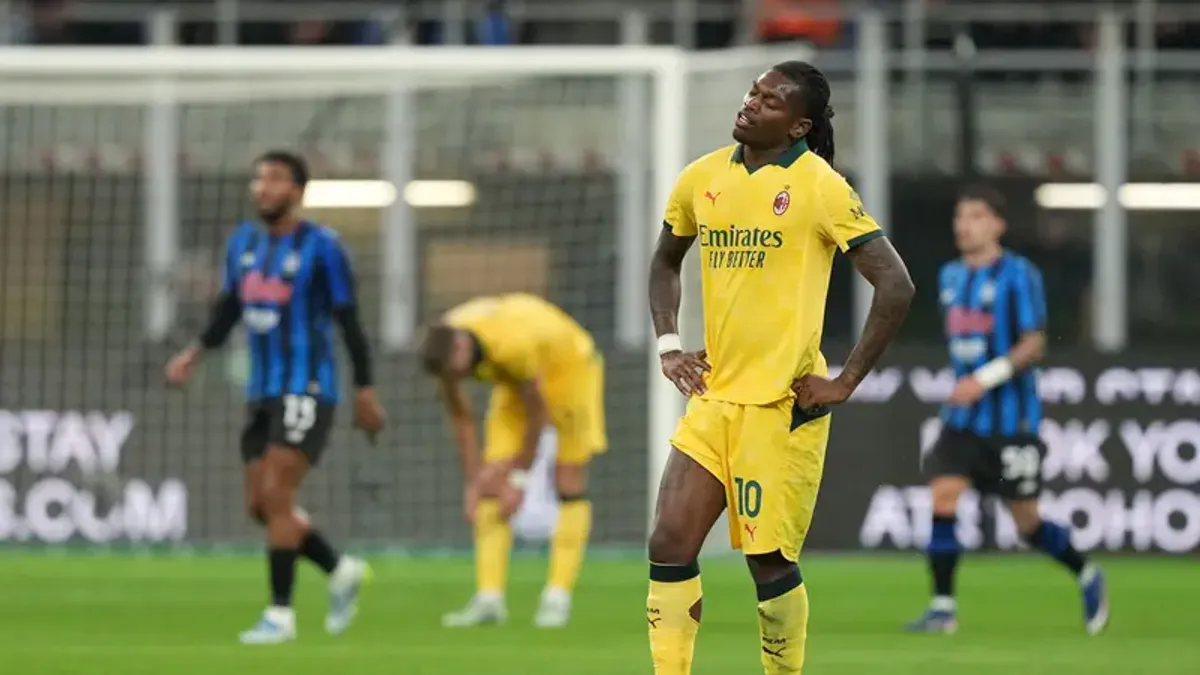 Rafael Leao Bantah Pengaruh Negatif di AC Milan dan Rumor Konflik dengan Ruben Amorim