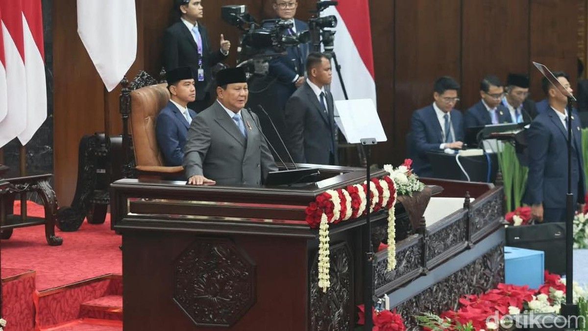 Presiden Prabowo Tegaskan Barang Subsidi Disalurkan Melalui Koperasi Merah Putih
