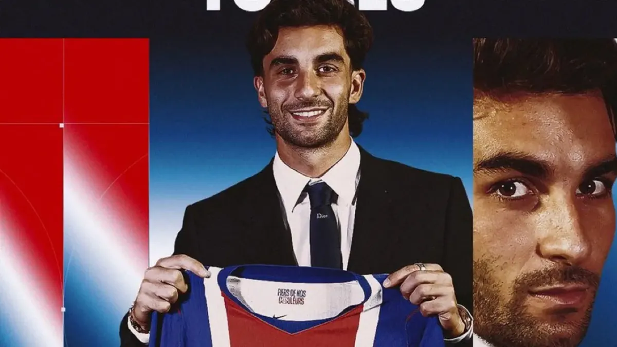 Ferran Torres Resmi Gabung PSG dengan Kontrak Hingga 2031