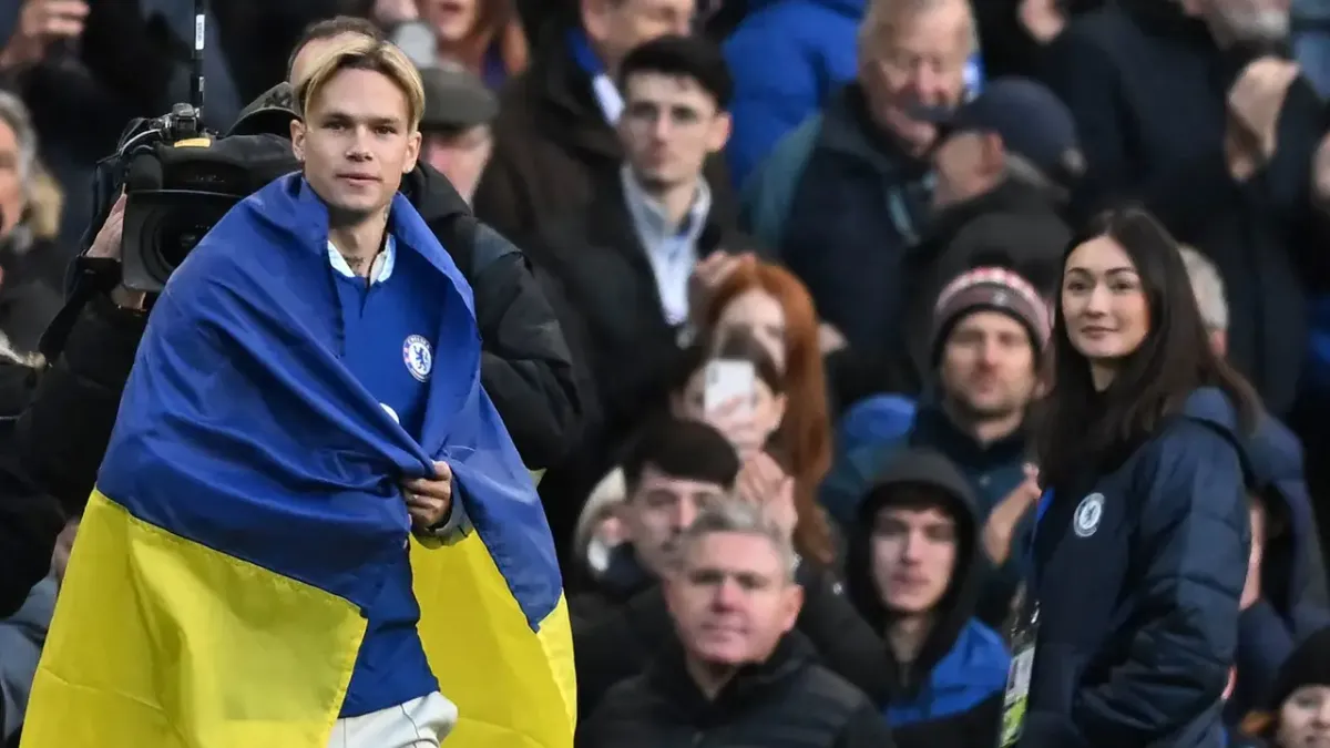 Chelsea Pinjamkan Mykhaylo Mudryk untuk Musim 2026/2027