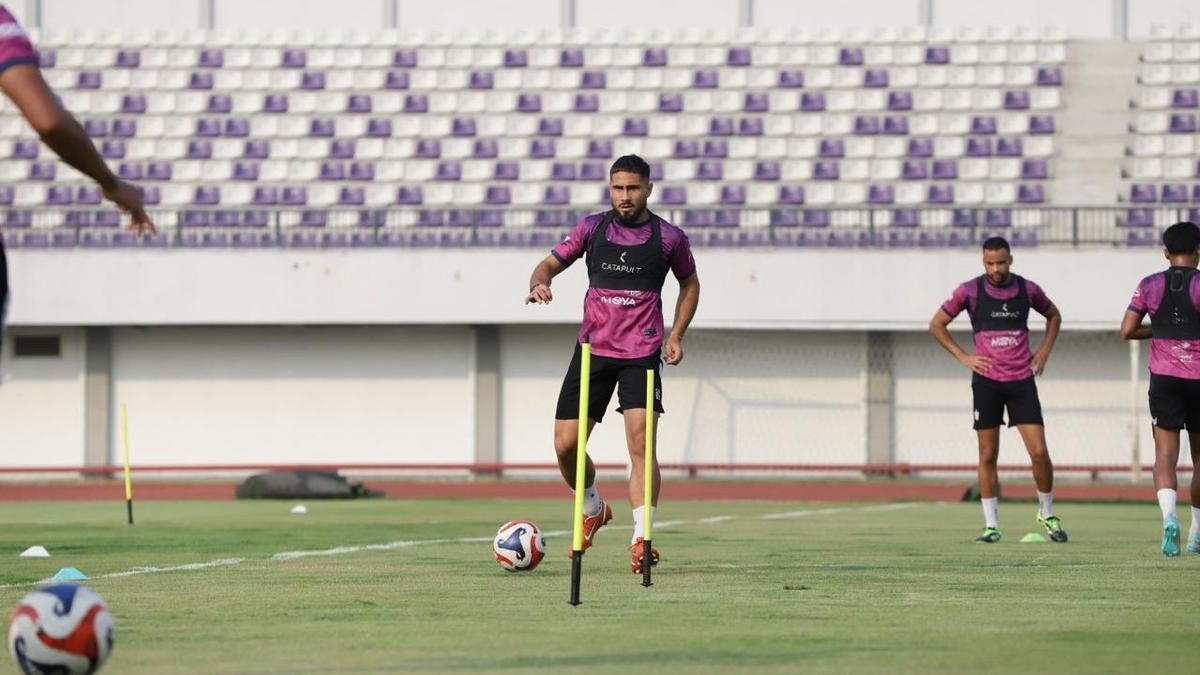 Alexandre Ramalingom Bertekad Cetak Gol untuk Persita di Liga 2026/2027