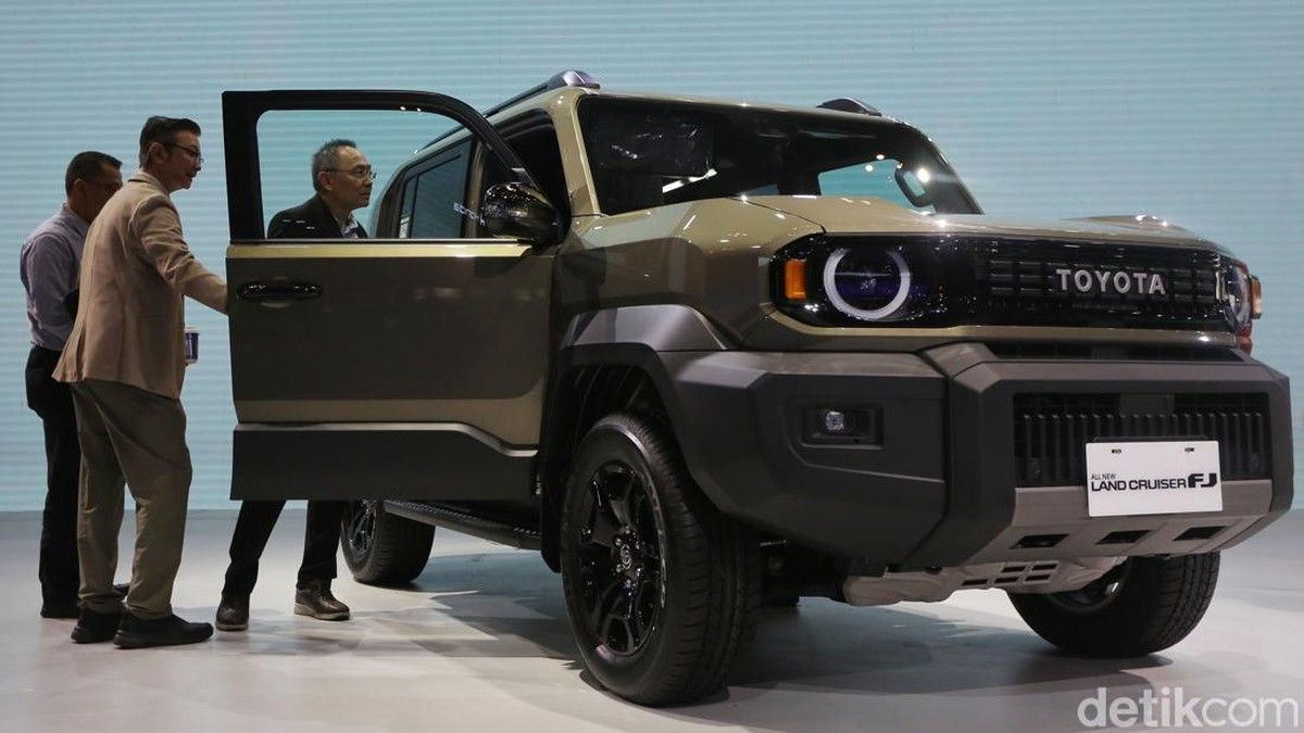 Jusuf Hamka Pesan Puluhan Toyota FJ Land Cruiser untuk Operasional Jalan Tol