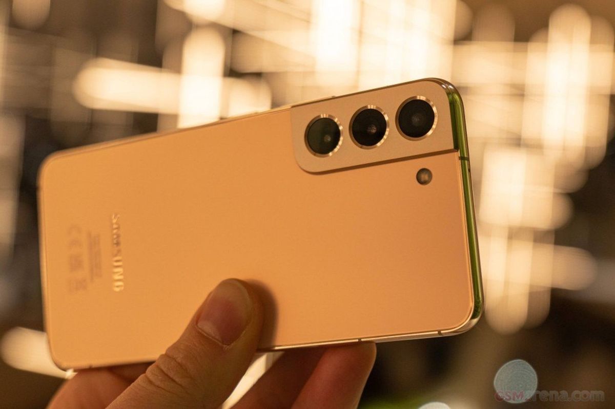 Samsung Galaxy S22 Tunjukkan Harga Terbaru Agustus 2026 di Indonesia