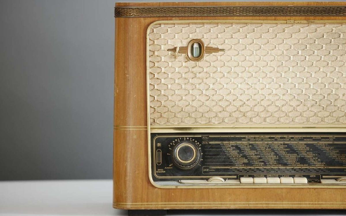 Mengupas Radio Siaran sebagai Jenis Komunikasi Efektif di 2026