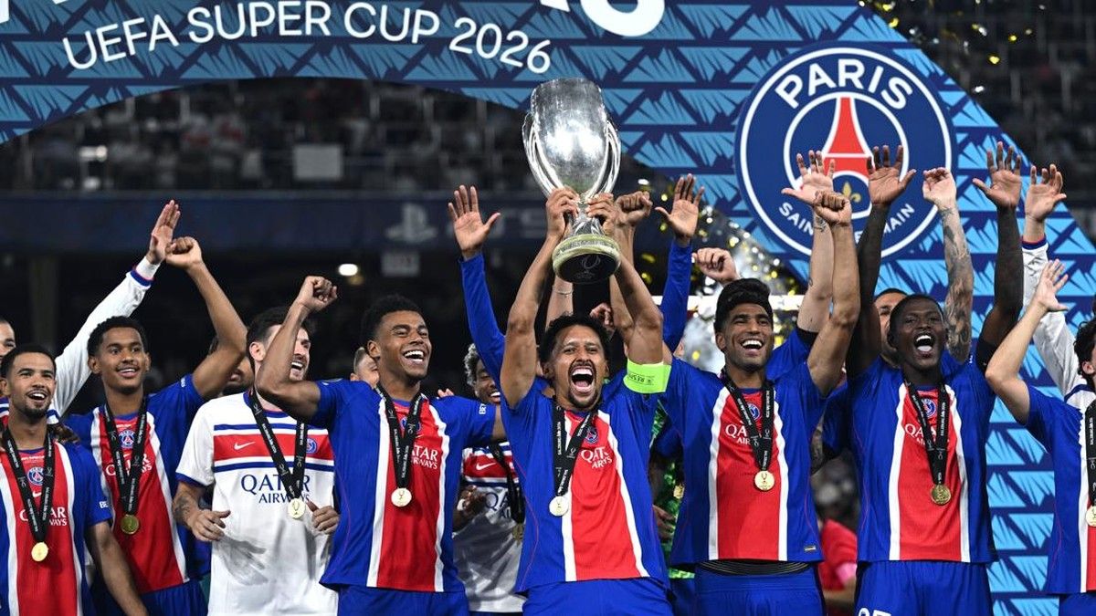 Paris Saint-Germain Kalahkan Aston Villa 2-1 dan Raih Piala Super Eropa 2026