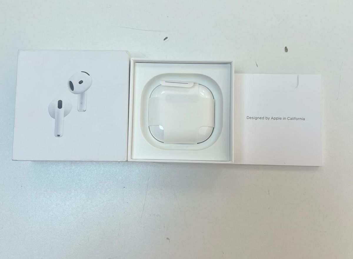 Apple Siapkan AirPods Berkamera untuk Peluncuran September