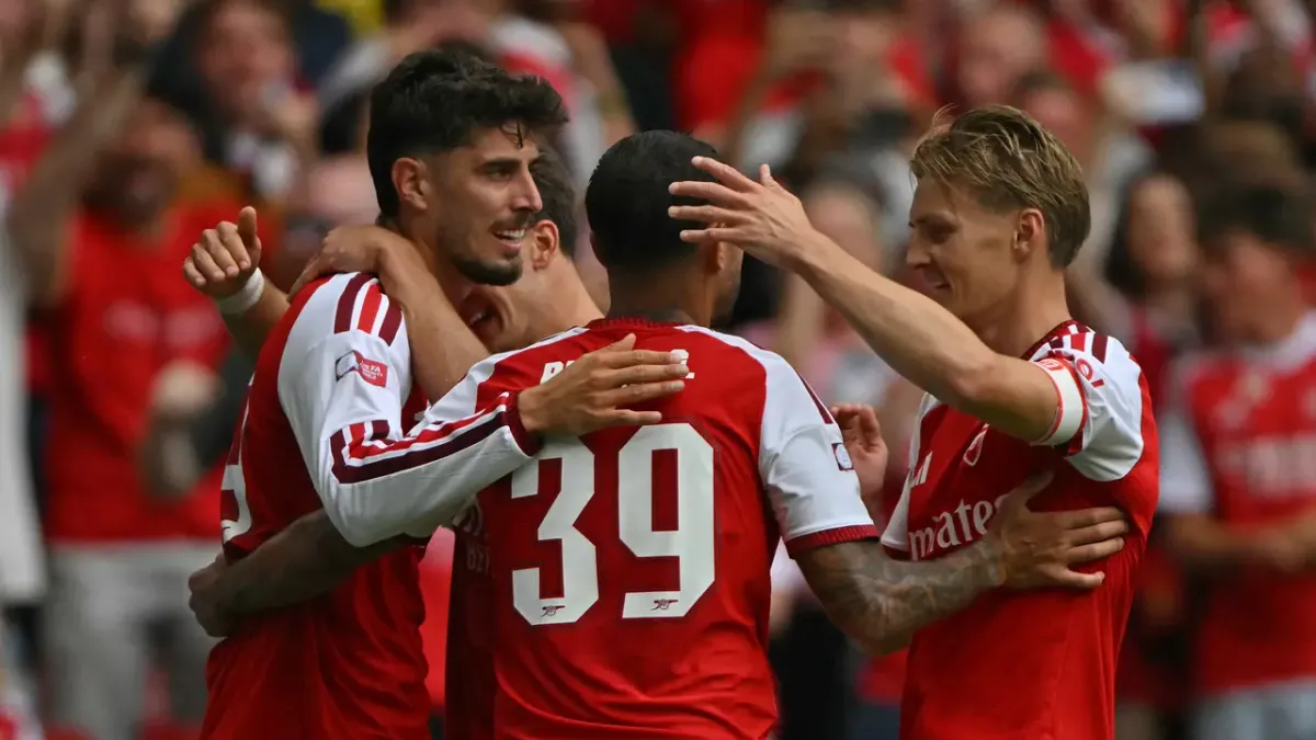 Arsenal Kalahkan Manchester City 3-0 di Community Shield 2026 di Cardiff