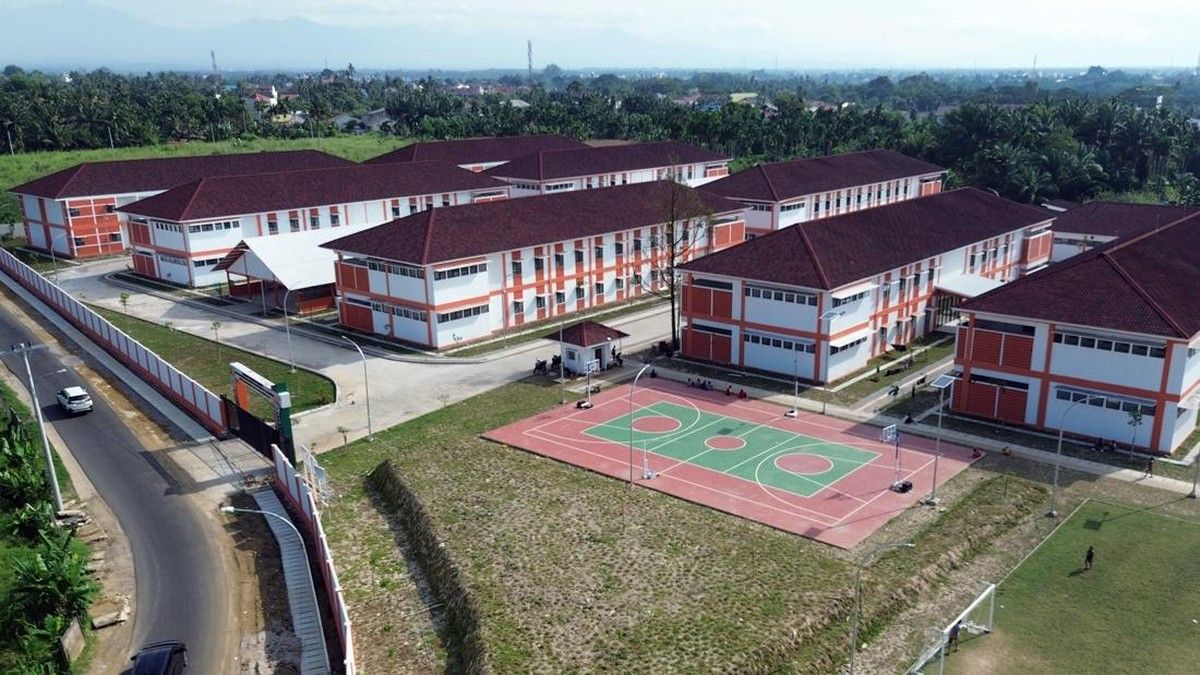 Pemerintah Kembangkan Sekolah Rakyat di Tengah Penurunan Anak Usia Sekolah