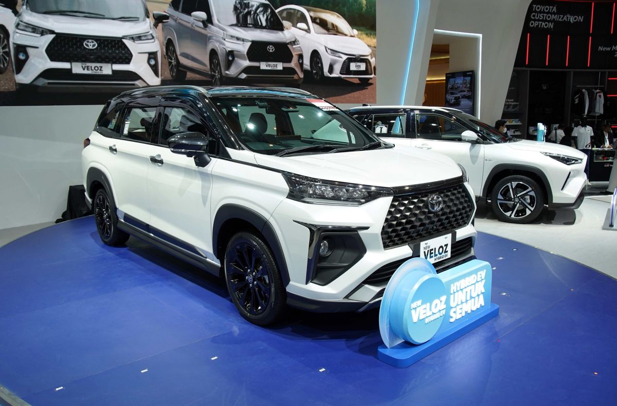Pembeli Mobil Pertama Mulai Melirik Mobil Hybrid di Indonesia