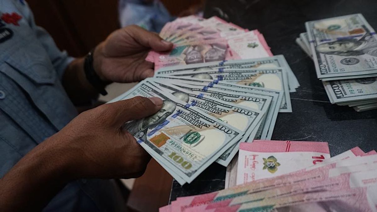 Rupiah Menguat Didukung Lelang SRBI dan Penurunan Yield SUN