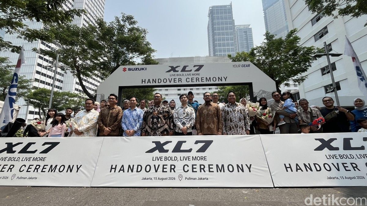 PT Suzuki Indomobil Mulai Serahkan Suzuki XL7 Terbaru di Jakarta