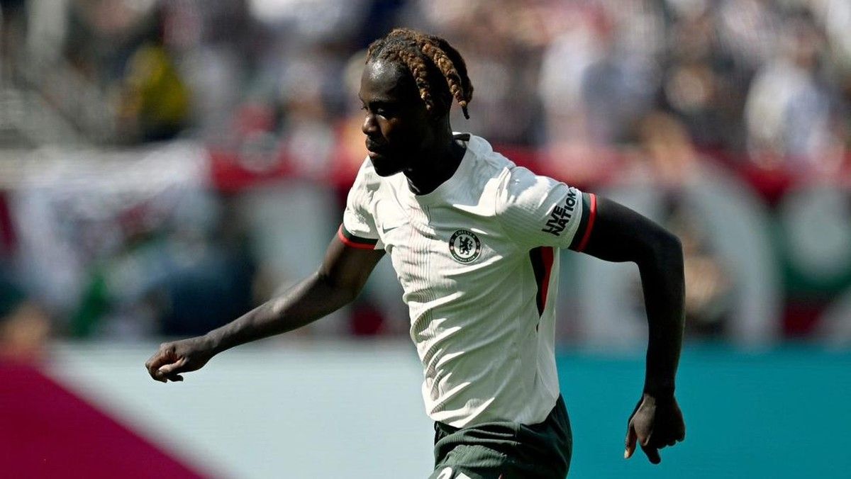Trevoh Chalobah Resmi Gabung Como 1907 dengan Kontrak 5 Tahun