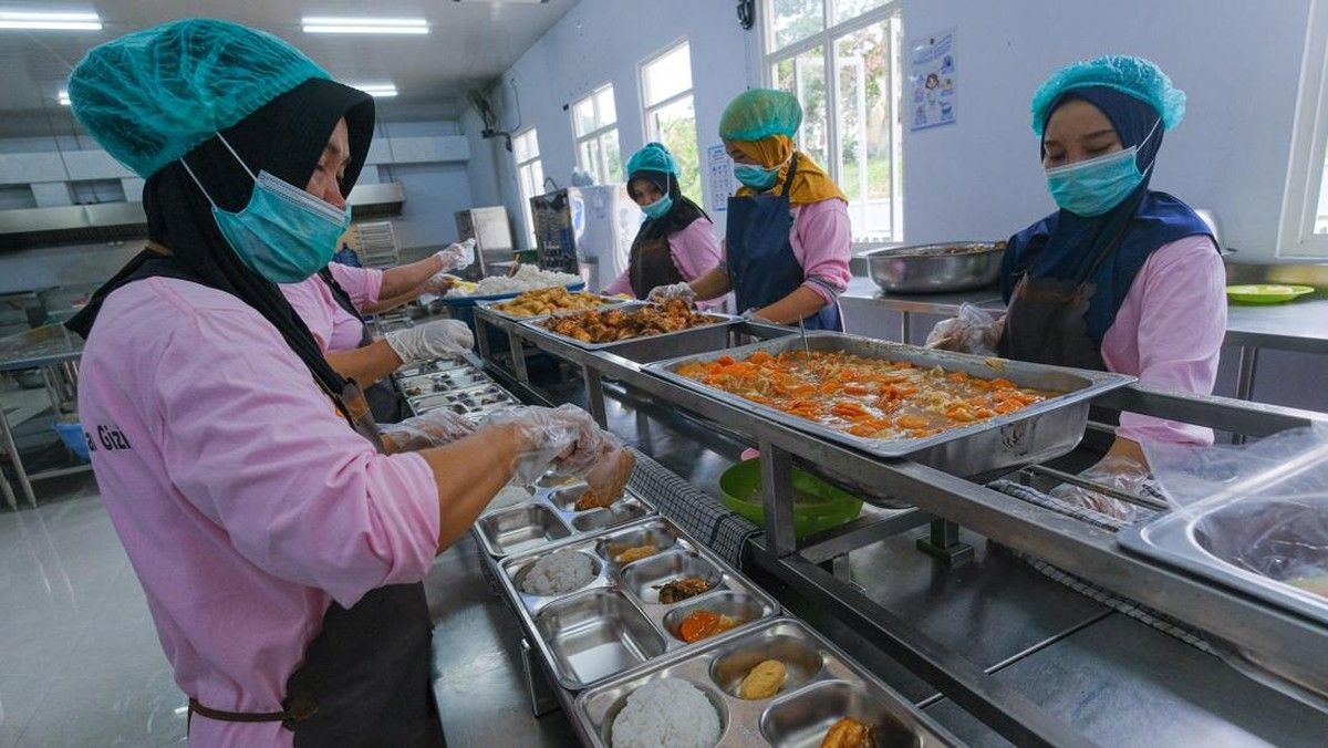 Badan Gizi Nasional Tutup 504 Dapur MBG Tidak Layak Sanitasi