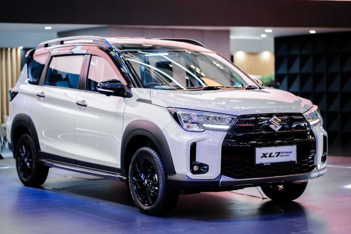 Suzuki Tawarkan Servis Gratis dan Garansi Baterai untuk XL7 Terbaru