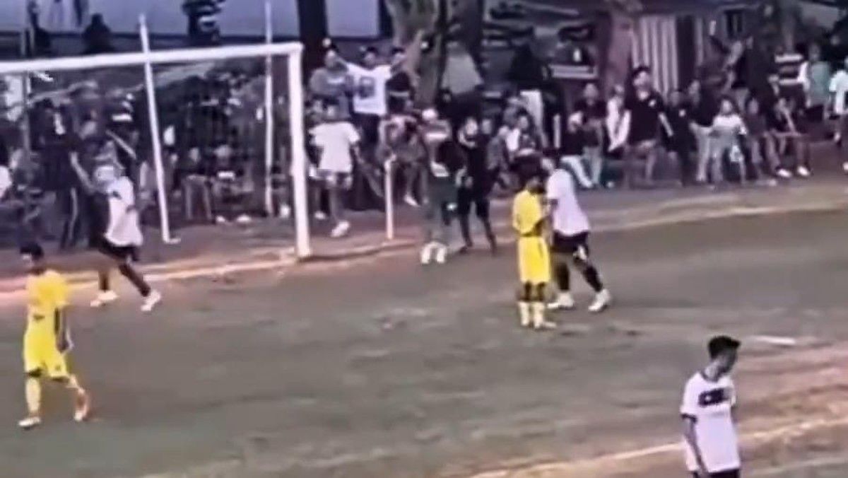 Kiper Amatir Alami Kekerasan di Laga PS Sendangsari vs PS Bawuran di Bantul