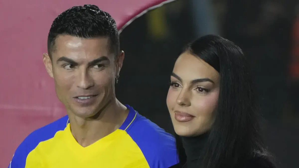 Cristiano Ronaldo dan Georgina Rodriguez Resmi Menikah di Cascais Portugal