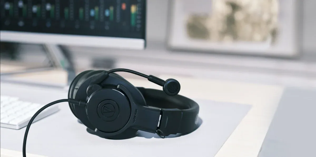 Audio-Technica Luncurkan Headphone ATH-M20xSTS untuk Gamer dan Streamer
