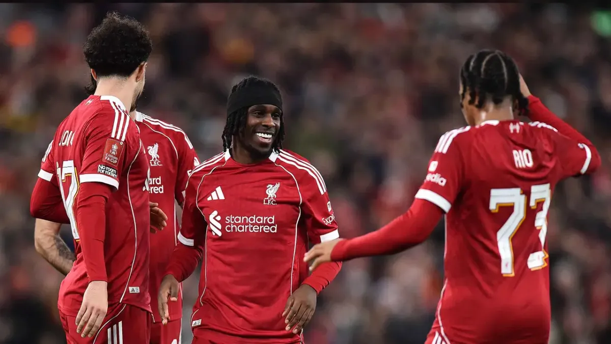 Liverpool Kalah dari Leeds, Frimpong Alami Kelelahan Otot di Chicago