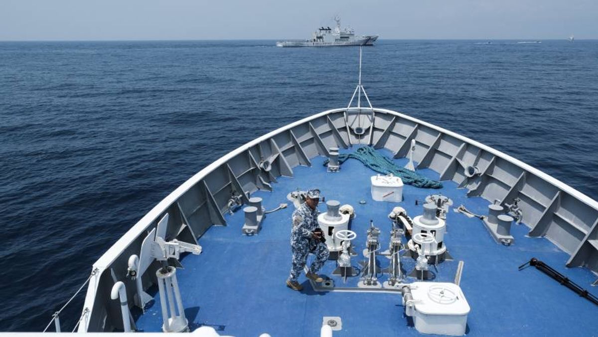 China Berikan Penghargaan Anumerta untuk Dua Personel Penjaga Pantai di Laut China Selatan