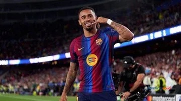 Gabriel Jesus Siap Bersaing dengan Raphinha di Barcelona