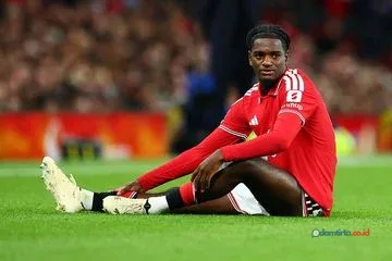 Perjudian Lini Belakang Manchester United Berujung Kegagalan