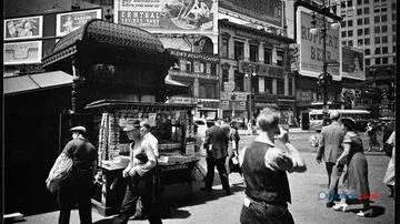Misteri Foto 1936: Benarkah Ada Bukti Penjelajah Waktu?