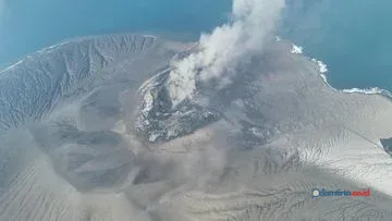 Kejadian Tak Biasa Erupsi Anak Krakatau dan Pentingnya Pemantauan