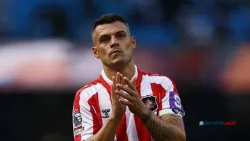Xhaka Absen Bela Swiss Akibat Kasus Sertifikat Vaksin Palsu